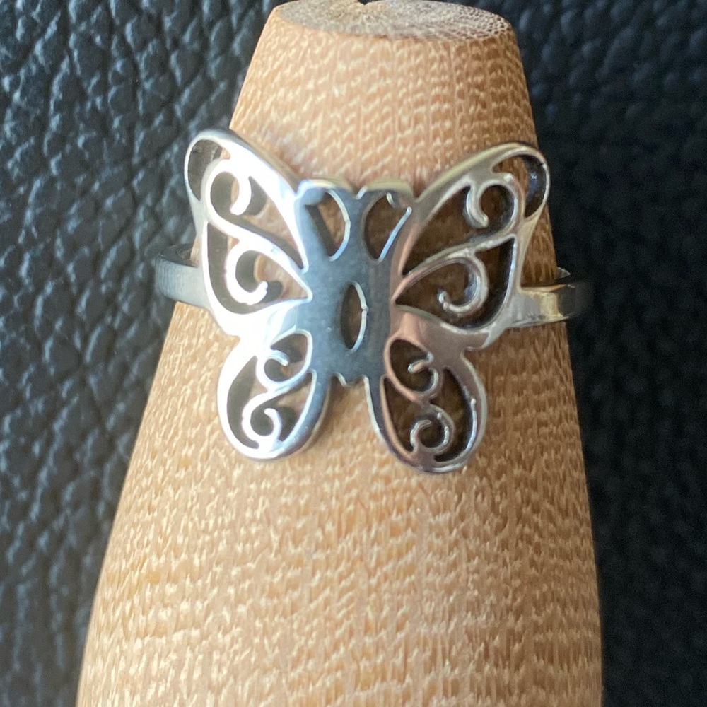 Stainless Steel Silver Tone Butterfly Ring sz8.5